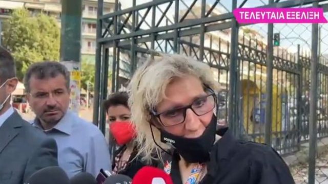 Βιασμός 12χρονης στον Κολωνό: Άνθρακας ο θησαυρός! Αντί για στοιχεία παρέδωσε usb με… τραγούδια η «πρόεδρος» των εκδιδομένων γυναικών (Video)