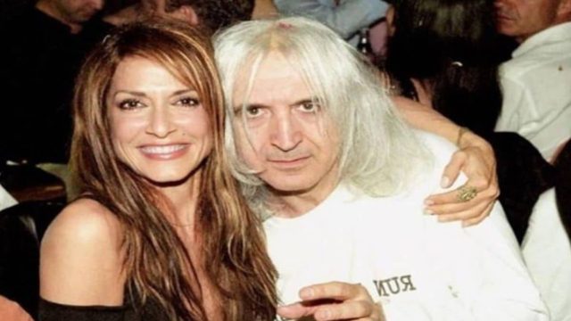 «Σηκώθηκε, έφυγε και με παράτησε» – Σοκαριστικό περιστατικό του Νίκου Καρβέλα με την Άννα Βίσση