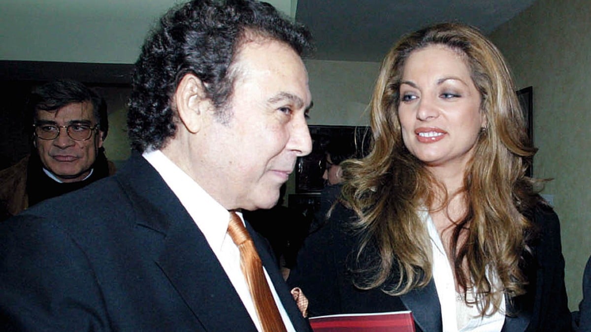 Αγανακτισμένη η Άντζελα Γκερέκου: «Στον Τόλη Βοσκόπουλο δεν άξιζε να ζει τέτοιες…»
