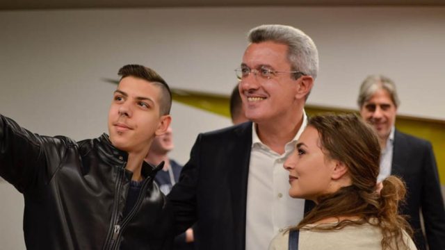 «Ο Νίκος Χατζηνικολάου χάλασε…» – Χαμός με τον δημοσιογράφο