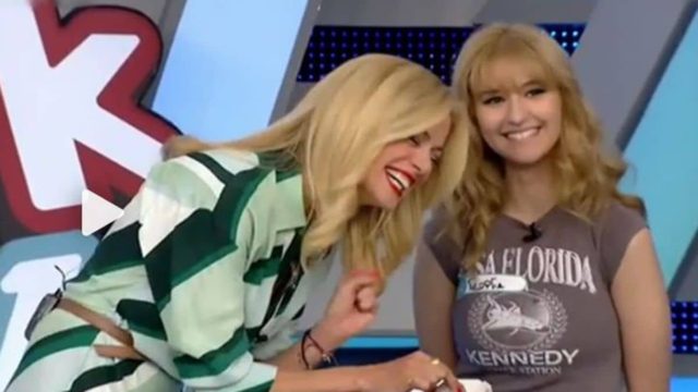Το δώρο που… σόκαρε τη Ζέτα Μακρυπούλια: «Τρόμαξα, είναι μεγάλο»! (ΒΙΝΤΕΟ)