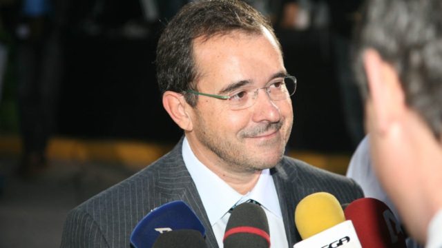 Παύλος Τσίμας: Αυτή είναι η άγνωστη 33χρονη κόρη του δημοσιογράφου, Μυρτώ – Με τι ασχολείται (photos)