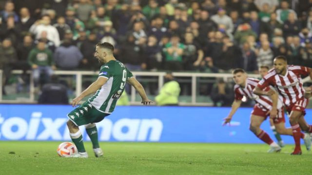 Παναθηναϊκός-Ολυμπιακός 1-1 – Με πέναλτι οι «πράσινοι» πήραν τον βαθμό της ισοπαλίας στις καθυστερήσεις