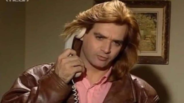 Με πολλά παραπάνω κιλά και άλλα μαλλιά: Θυμάστε τον «Άγγελο» από το «Ρετιρέ»; Δείτε πως είναι σήμερα!