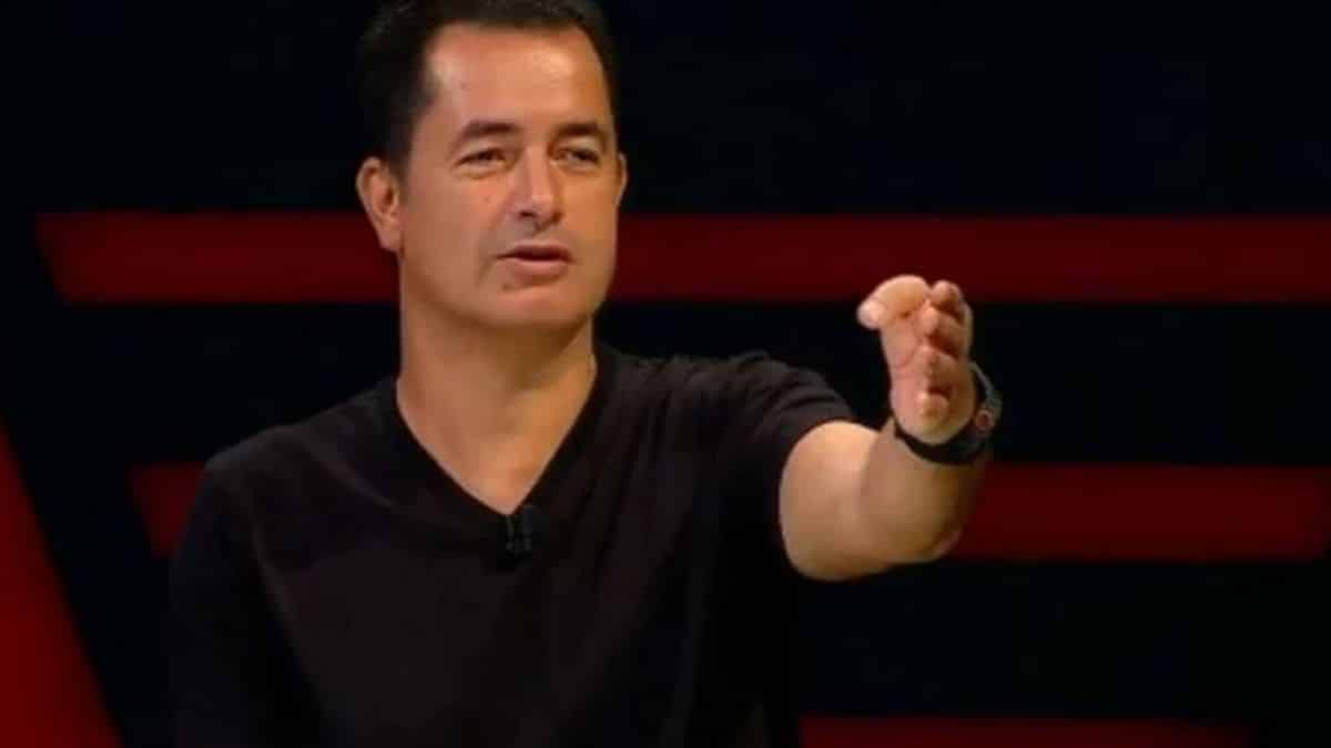 Ανατροπή στο Survivor – Έξαλλος ο Ατζούν, «έκοψε» κορυφαίο παίκτη