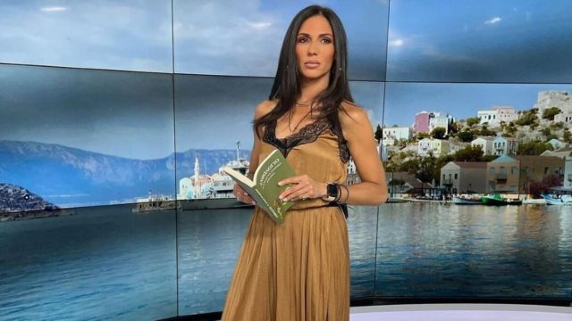 Εξομολόγηση της Ανθής Βούλγαρη για την πρόσφατη περιπέτεια υγείας της: «Ο σύζυγός μου δε με πολυβοήθησε…»