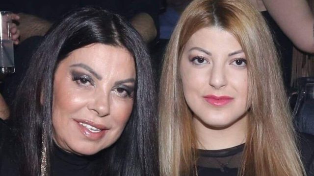 Ανοιχτοχέρα η Άντζελα Δημητρίου: Δε φαντάζεστε τι δώρο πήρε στην κόρη της όταν παντρεύτηκε