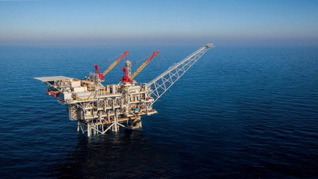 Φυσικό αέριο: “Με τα μπούνια” ξεκίνησαν οι σεισμικές έρευνες – Κίνηση ματ της Ελλάδας με Λιβύη