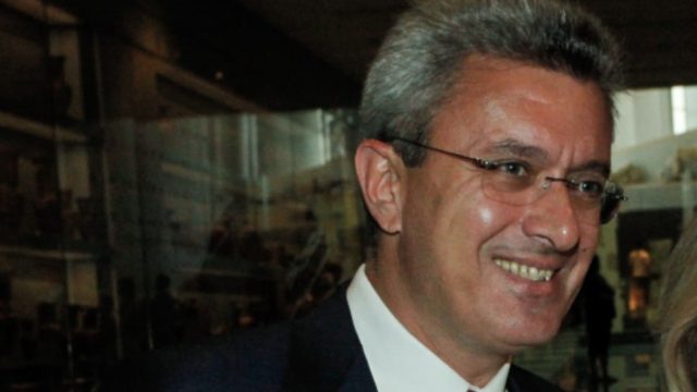 Δεν είναι πρωτότοκος, αλλά του μοιάζει πολύ: Αυτός είναι ο μικρός γιος του Νίκου Χατζηνικολάου, Αλέξανδρος (photos)