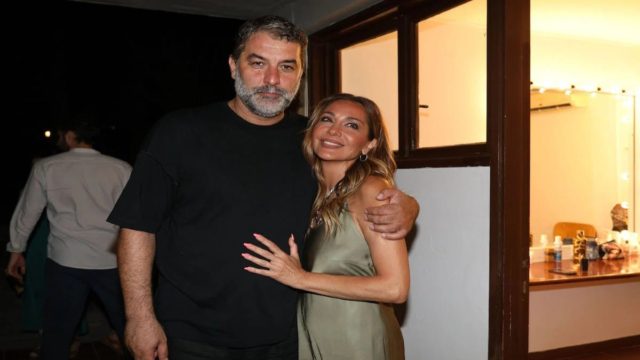 «Γονάτισε» το κοινό το κοντό μαλλί της Δέσποινας Βανδή – Η αντίδραση του Βασίλη Μπισμπίκη στο νέο της look (photo)