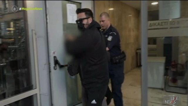 «Στρίγγλιζα και ούρλιαζα – Κόντεψα να λιποθυμήσω»: Συγκλονίζει η 20χρονη που επιχείρησε να βιάσει ο «δράκος του Πειραιά» (video)
