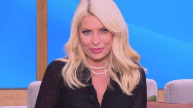 Η αποκάλυψη που δεν περίμενε κανείς από την Ελένη Μενεγάκη: «Έλεγα θα τη βγάλει τη χρονιά μαζί μας…»