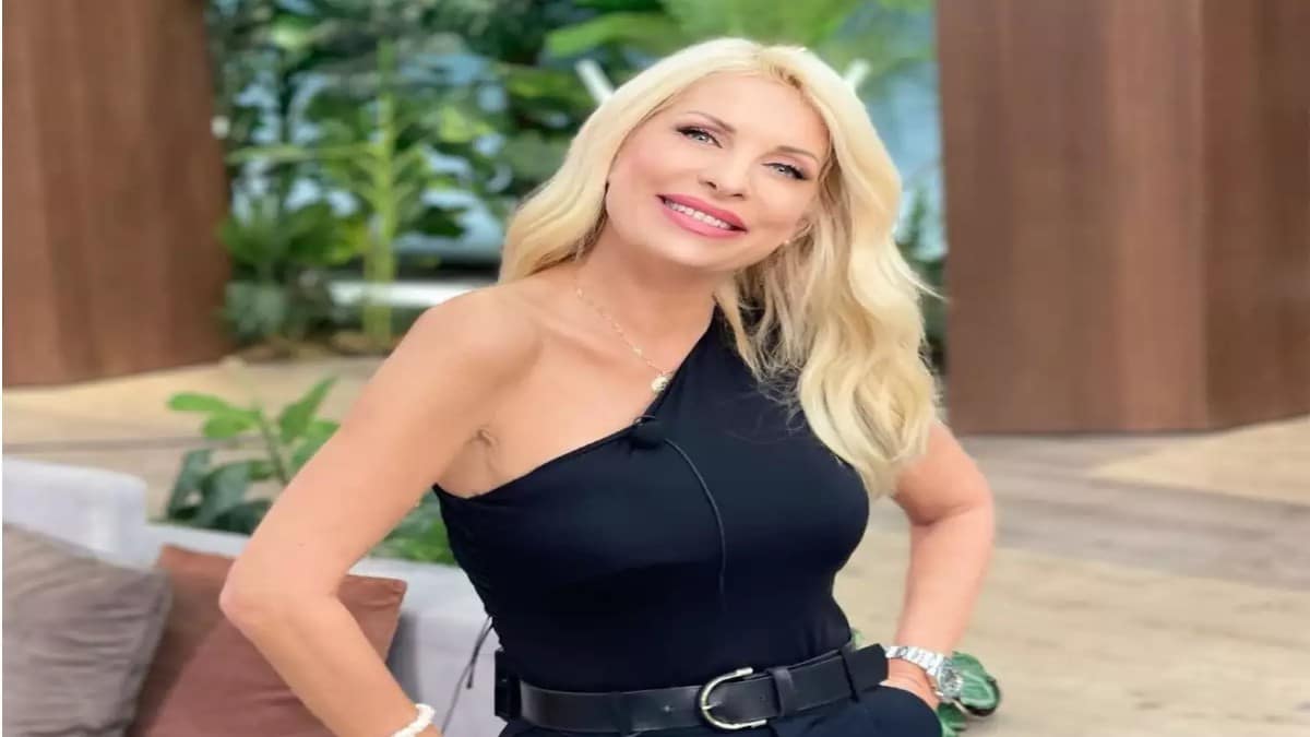 Δυσπιστία από το “Πρωινό μας” προς Μενεγάκη και Ουγγαρέζο: «Η φωτογραφία δεν εκπέμπει αληθινή χαρά»
