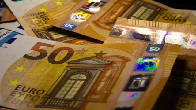 «Σκάει» 700ευρω επίδομα για εκατοντάδες δικαιούχους – Τα απαραίτητα δικαιολογητικά