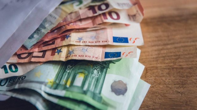 «Έσκασε» νέο επίδομα 500 ευρώ με απλή αίτηση – Πώς το παίρνετε