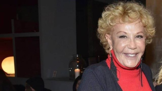 «Ξερίζωσαν την καρδιά με το…»: Σπαρακτική αποκάλυψη από τη Ζωή Λάσκαρη