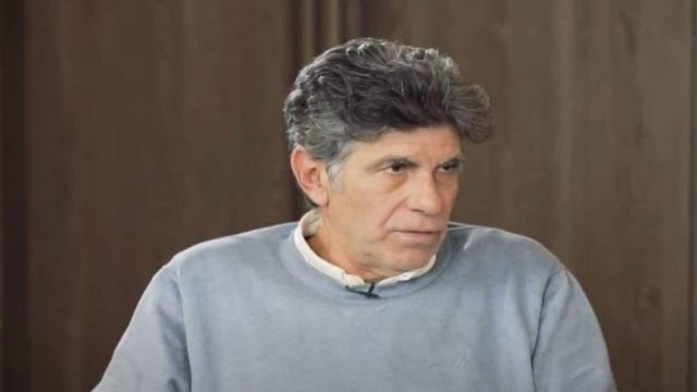 Σε απόγνωση ο Γιάννης Μπέζος – «Συγγνώμη, ποιοι είναι αυτοί που με θέλουν βλάκα…»