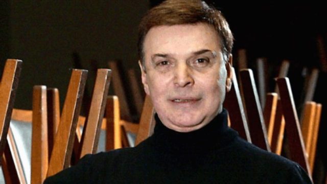 Λύθηκε το…μυστήριο με το Γιώργο Μαρίνο: Αυτός είναι ο άνδρας που τον κρατά