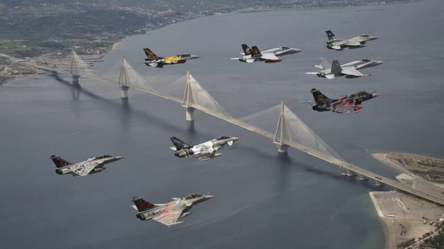 Γιορτή για τους αεροπόρους της Ελλάδας: Δηλώσεις και ευχές απο τον Νίκο Δένδια