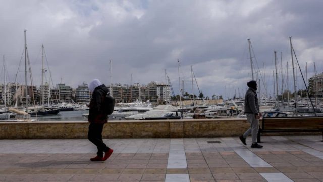 Καιρός σήμερα 08/11: Μετά την EVA έρχεται κρύο από Ρουμανία και Βουλγαρία! Τι προβλέπει ο Σάκης Αρναούτογλου;