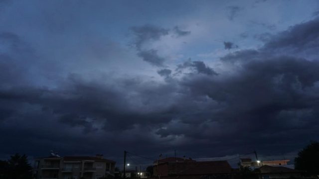 Η Φωτογραφία της Ημέρας: Η κακοκαιρία «EVA» σκεπάζει απ’ άκρη σ’ άκρη τη χώρα!