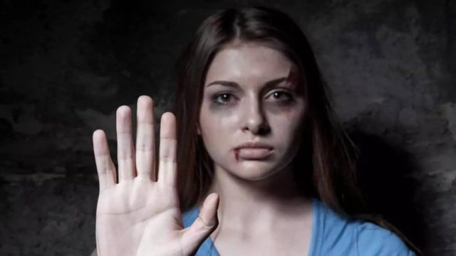Πάτρα: Στο νοσοκομείο μητέρα 6 παιδιών – Κακοποίηση από τον σύντροφο της ο οποίος είναι άφαντος