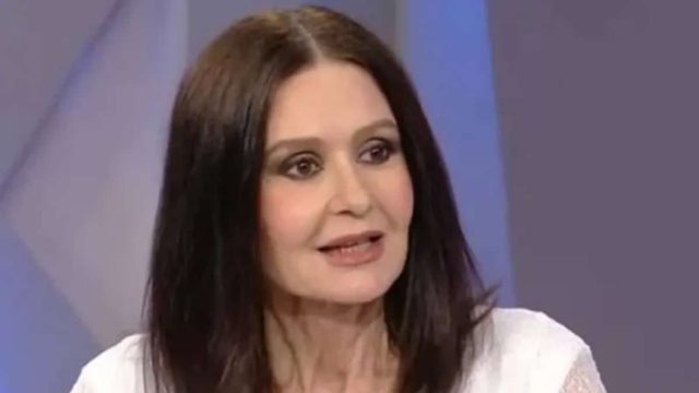«Ήξερα από την πρώτη στιγμή ότι…»: Η σπάνια αναφορά της Κάτιας Δανδουλάκη στον Μάριο Πλωρίτη και τη σχέση τους