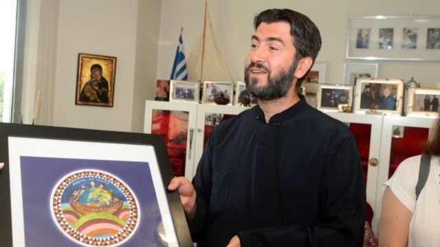 Κιβωτός του Κόσμου: Οι ασταμάτητες καταγγελίες από το καλοκαίρι και η υπόθεση της 12χρονης που «πάγωσε» τις εξελίξεις – Αντίδραση και «πυρά» από τον πατέρα Αντώνιο
