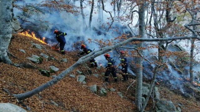 Ατελείωτη τραγωδία στη Ροδόπη: Καίγεται για 11η μέρα το Παπίκιο όρος – Σε απόγνωση οι κάτοικοι