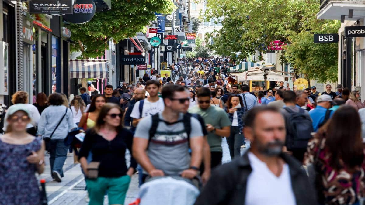 Ανοιχτά καταστήματα και σούπερ μάρκετ την Κυριακή: Απεργία στις 27/11, ποιοι ανοίγουν