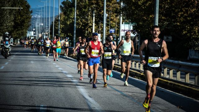 39ος Μαραθώνιος Αθήνας 2022: Άνοιξαν οι περισσότεροι δρόμοι – Πού υπάρχει ακόμα πρόβλημα