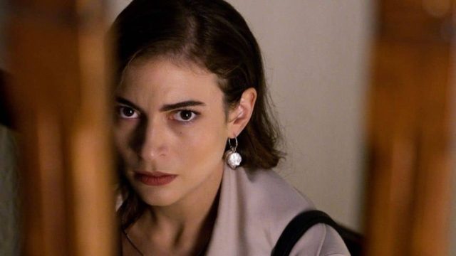 Με ροζ μαλλί και λάγνο βλέμμα: Έτσι ήταν η «Παγιδευμένη», Μάρθα Λαμπίρη – Φεντόρουφ, 6 χρόνια πριν!