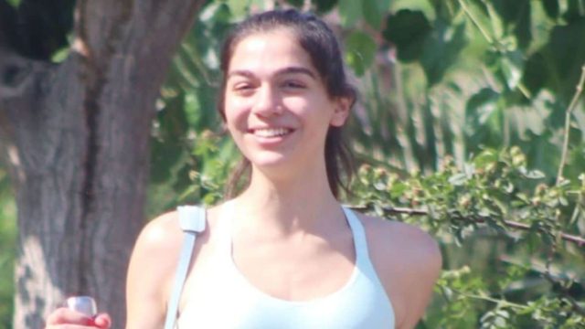 Με αθλητικό κολάν και… γόβες: Η καυτή εμφάνιση της Μελίνας Νικολαΐδη στο γυμναστήριο του 34χρονου συντρόφου της