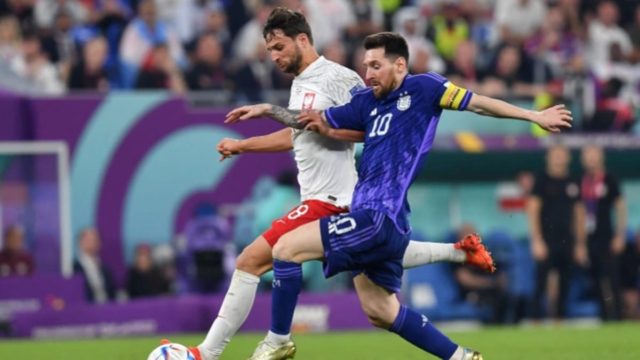 Μουντιάλ 2022: Σόου Αργεντινής, ιστορική πρόκριση… με διαφορά στήθους για την Πολωνία – Νίκησε το Μεξικό αλλά δεν έφτανε