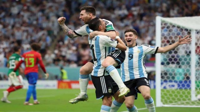 Μουντιάλ 2022 / Αργεντινή – Μεξικό 2-0: Με γκολάρες έμεινε ζωντανή στο παιχνίδι της πρόκρισης στους «16» (Video)