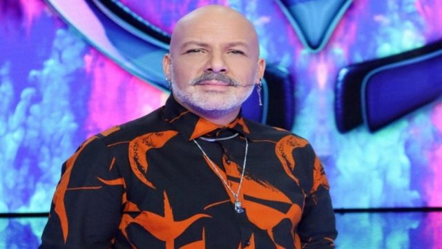Τα λέει “έξω από τα δόντια” ο Νίκος Μουτσινάς: «Επειδή λήγει το συμβόλαιο μου…»