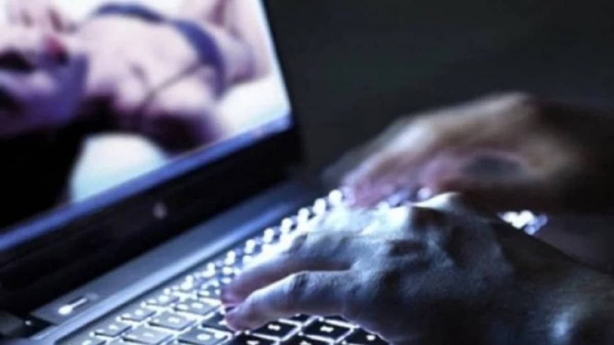 Νέο «χτύπημα» στην παιδική πορνογραφία: Κατασχέθηκαν 1.874 αρχεία από την ΕΛΑΣ – Δύο συλλήψεις