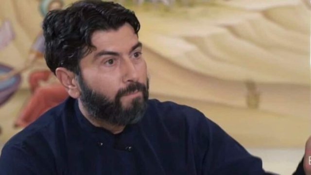 Κιβωτός του Κόσμου: «Ο πατήρ Αντώνιος ήταν 8 ώρες κλεισμένος καθημερινά με τον γιο μου! Δεν μπορεί να μην…» – Σοκαριστική μαρτυρία μητέρας 19χρονου