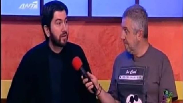Ράδιο Αρβύλα: Όταν ο Στάθης Παναγιωτόπουλος υποδεχόταν τον πατέρα Αντώνιο – Το βίντεο που σαρώνει στο διαδίκτυο