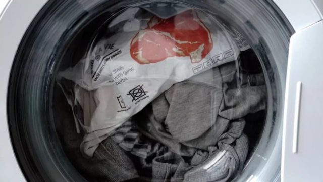 Σκόρδο στο πλυντήριο ρούχων: Μόνο οι καλές νοικοκυρές ξέρουν αυτό το κόλπο – Δε φαντάζεστε από τι σας γλιτώνει
