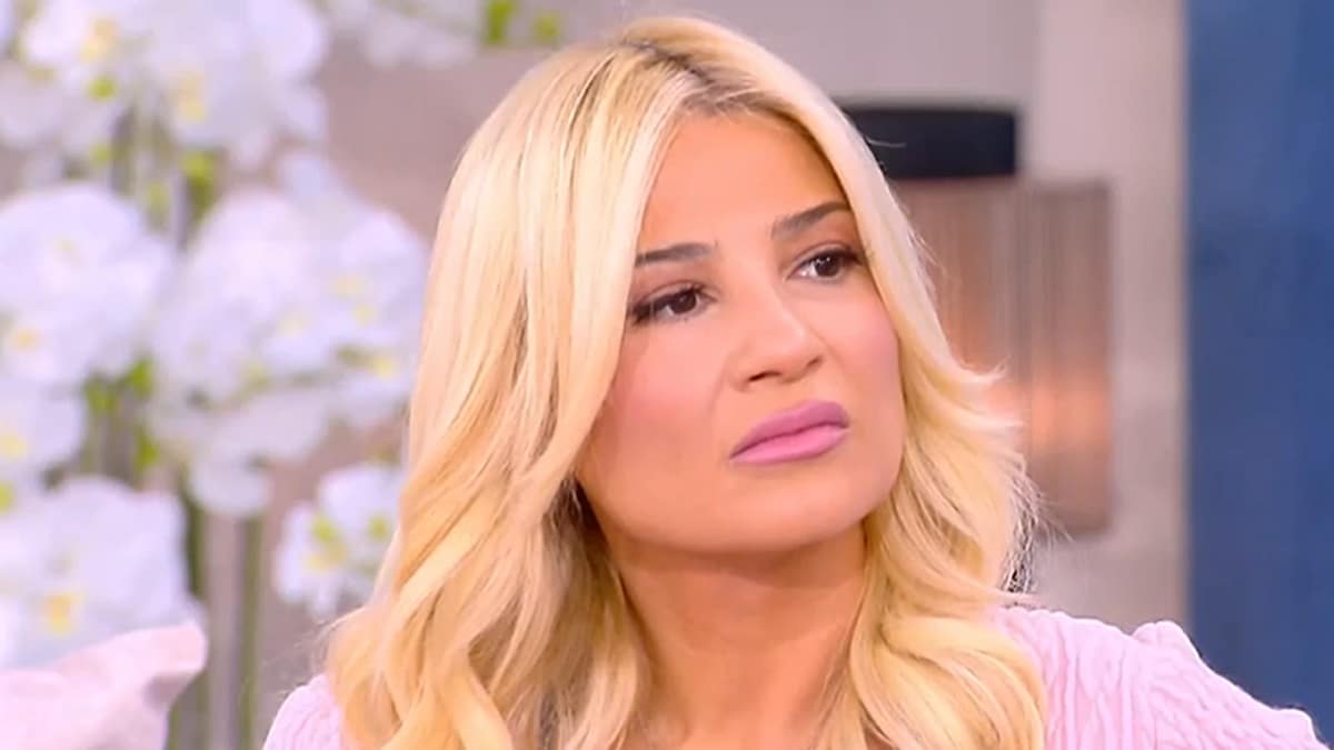 Δυσάρεστη εξέλιξη για την Φαίη Σκορδά – Δυσκολίες για την παρουσιάστρια