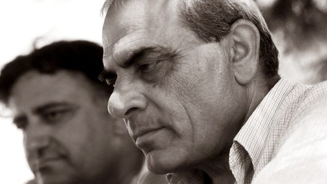 Από τους πιο πολυσυζητημένους τραγουδιστές της χρονιάς – Αυτός ήταν κουμπάρος με τον Στέλιο Καζαντζίδη από τη δεκαετία του ’80!