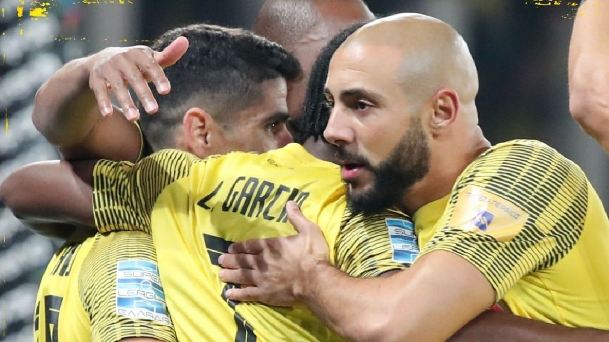 Super League: Νίκη ΑΕΚ κόντρα στον ΟΦΗ με συνοπτικές διαδικασίες – Το «τελείωσε» νωρίς και «βλέπει» Ολυμπιακό