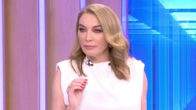 «Φωτιά» οι αποκαλύψεις της Τατιάνας Στεφανίδου για την οικογένειά της: «Είχα πολύ σοβαρά θέματα – Η μαμά μου ήταν…»