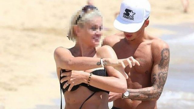 Topless γνωστή παρουσιάστρια – «Παιχνίδια» με τον 30 χρόνια μικρότερο σύντροφό της!