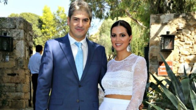 «Κάπου τον πρώτο μήνα της σχέσης μας…»: Δεν φαντάζεστε τι αποκάλυψε η Σταματίνα Τσιμτσιλή για το Θέμη Σοφό!