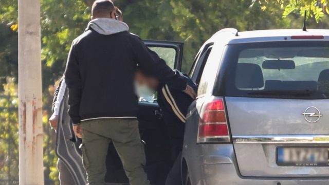 Βιασμός 12χρονης στον Κολωνό: Αυτοψία στο Airbnb της φρίκης – Ο απίστευτος ισχυρισμός του 43χρονου – «Με εκβίαζε…»
