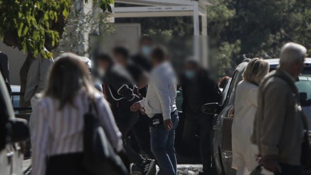 Βιασμός 12χρονης στον Κολωνό: Προφυλακίστηκαν ο 39χρονος και ο 35χρονος – Εντοπίστηκε ξενοδοχείο-κολαστήριο! (Video)