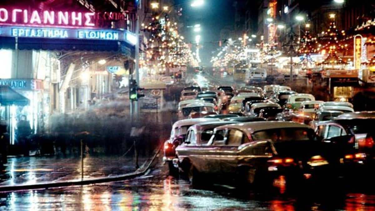 Νοσταλγία: Χριστούγεννα στην Αθήνα του 1960 – Ένα βίντεο που λίγοι έχουν δει