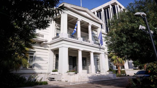 ΥΠΕΞ: Χαιρετίζει την απελευθέρωση της Χερσώνας από τους Ουκρανούς
